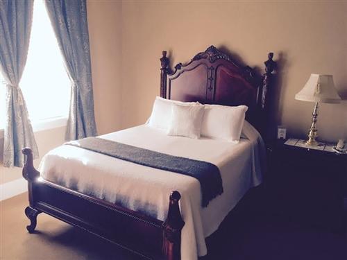 Versailles The Woodford Inn מראה חיצוני תמונה